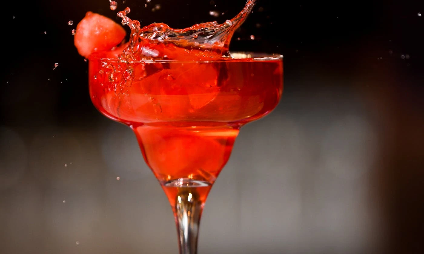 Frozen strawberry daiquiri blended cocktail variation