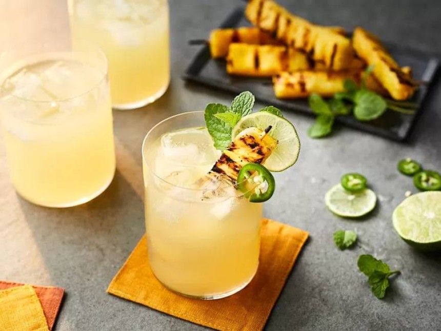 Grilled Pineapple–Tequila Punch