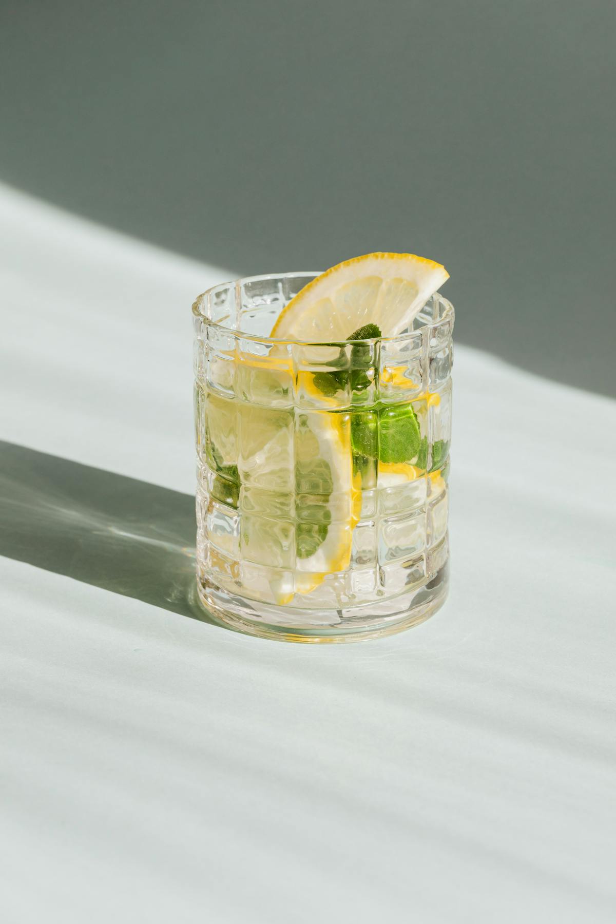 Best bloody-mary-recipe cocktail served in glass with ice
