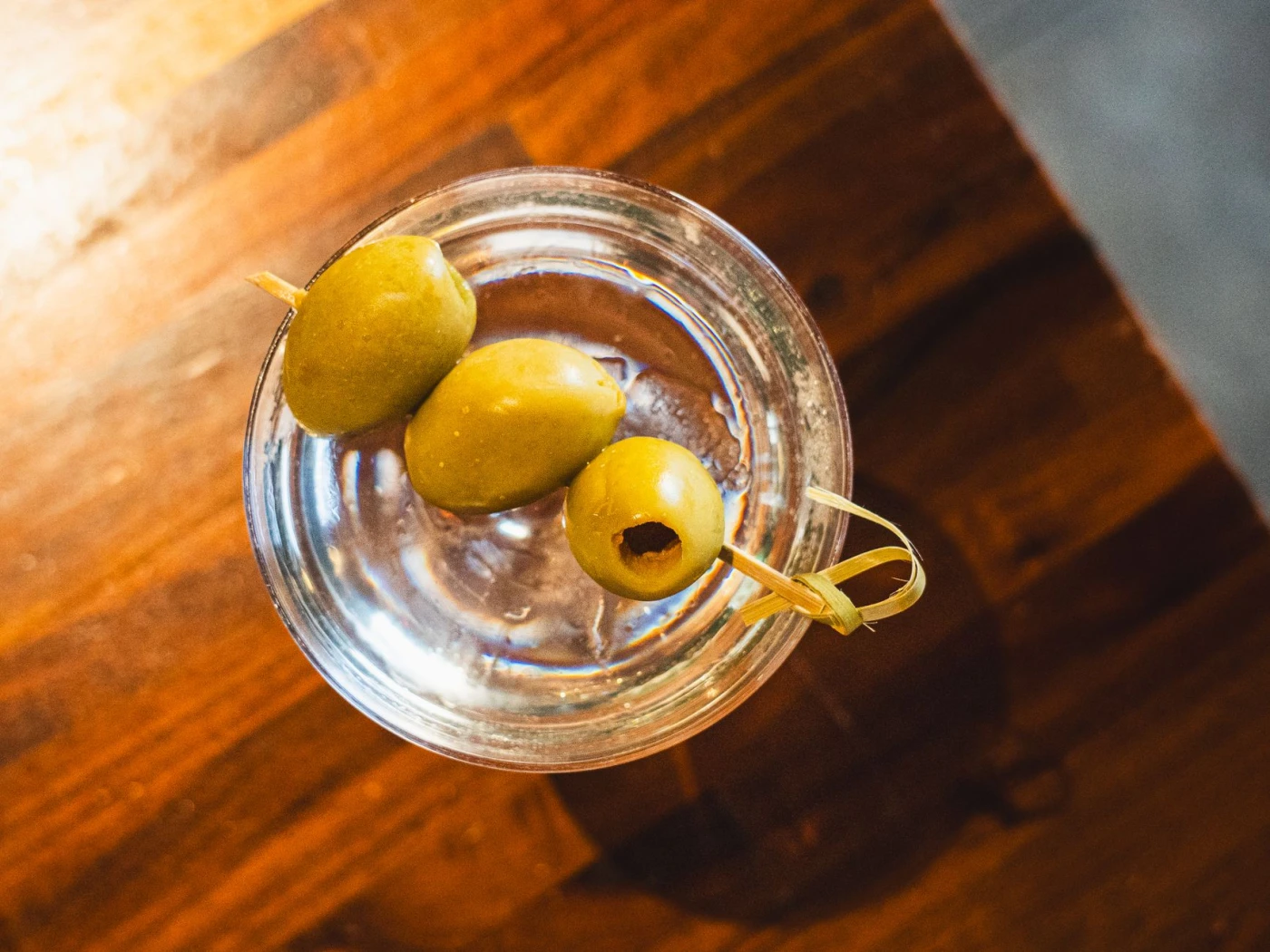 Cocktail serving and glassware