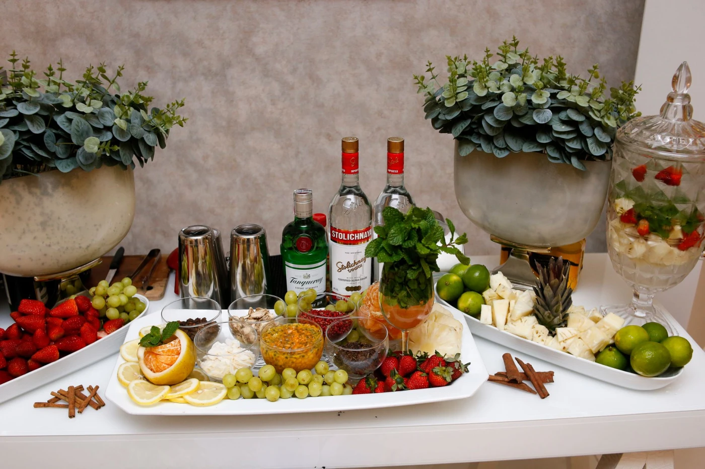 Cocktail serving and glassware