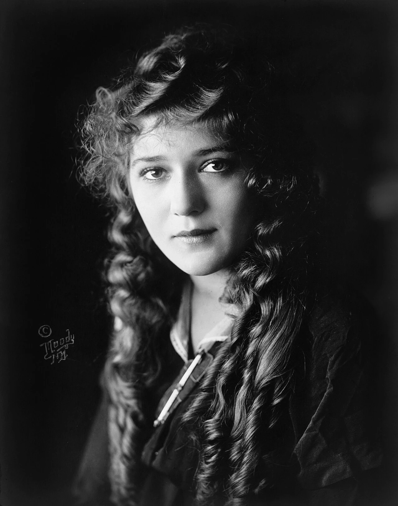 Mary Pickford cocktail served in a cocktail glass